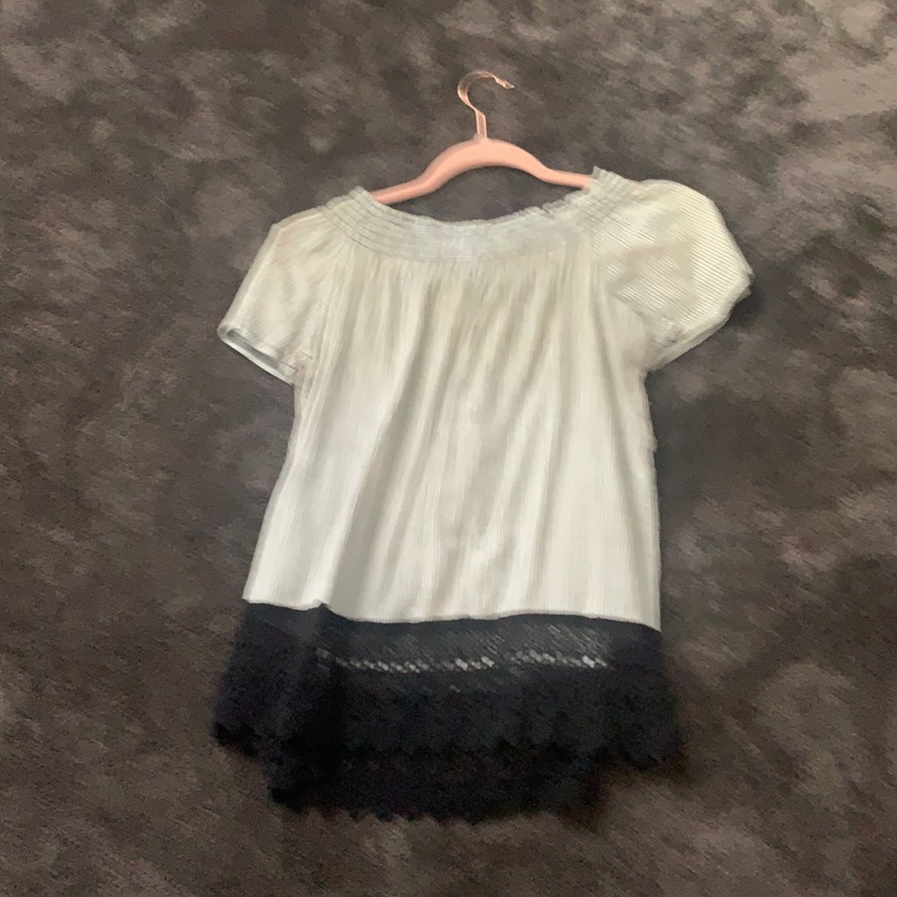 Smocked top - Picture 3 of 4